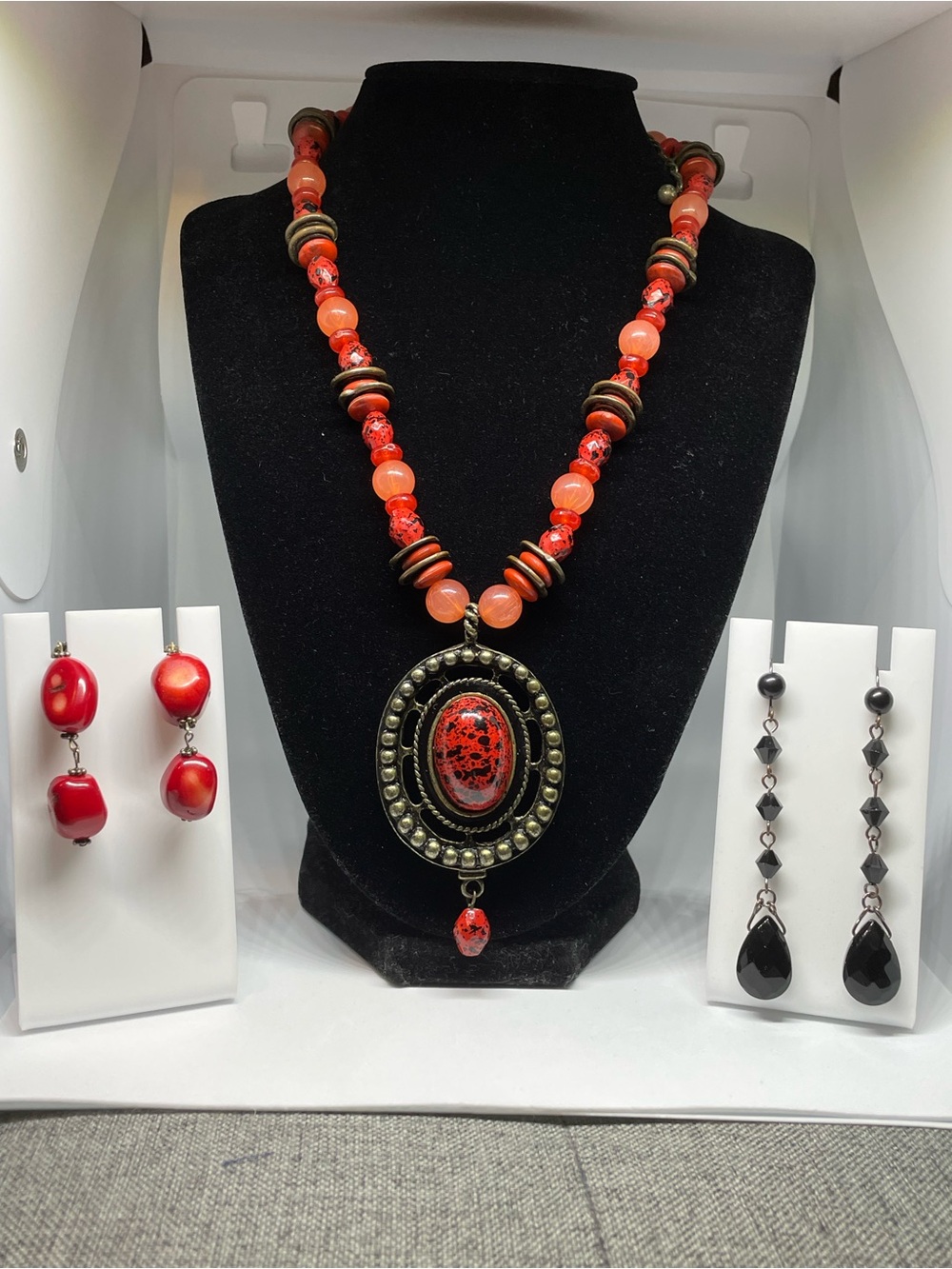 Red & Black Beaded Pendant Necklace with Red and Black Earrings - Set of 3